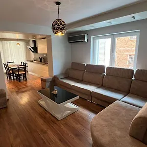 https://apt-sweet-kosova.albaniahotels.org